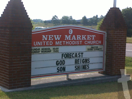 Forecast God Reigns Son Shines (church sign)